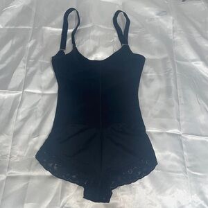 Black women body suit shape wear
